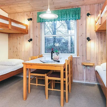 Semesterbostad Beautiful Near Mariehaven Ansager